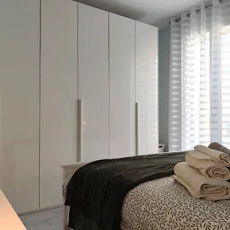 Matthias Home - Milan - Modern And Cozy Flat, Close To The Metro - 10Min From Central Station Exterior photo