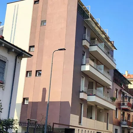 Matthias Home - Milan - Modern And Cozy Flat, Close To The Metro - 10Min From Central Station Exterior photo