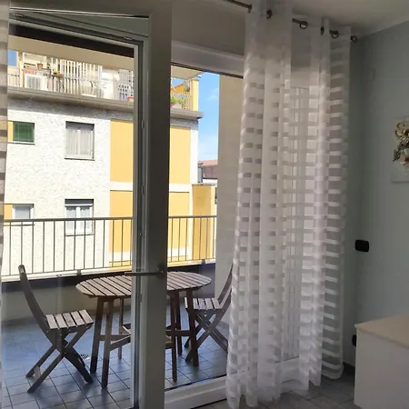 Matthias Home - Milan - Modern And Cozy Flat, Close To The Metro - 10Min From Central Station Exterior photo