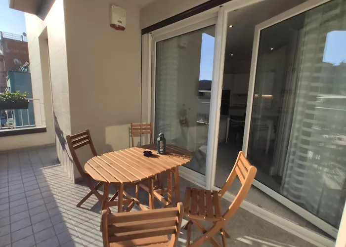 Matthias Home - Milan - Modern And Cozy Flat, Close To The Metro - 10Min From Central Station